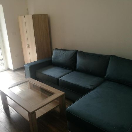 Apartma Burjuca Lägenhet Ajdovščina Exteriör bild